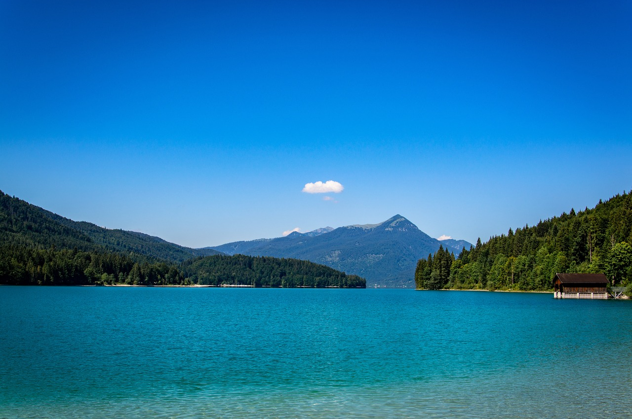 Montanhas no Lago Walchensee