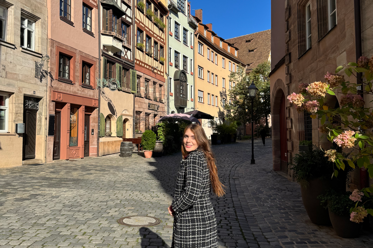 Weißgerbergasse no centro histórico de Nuremberg